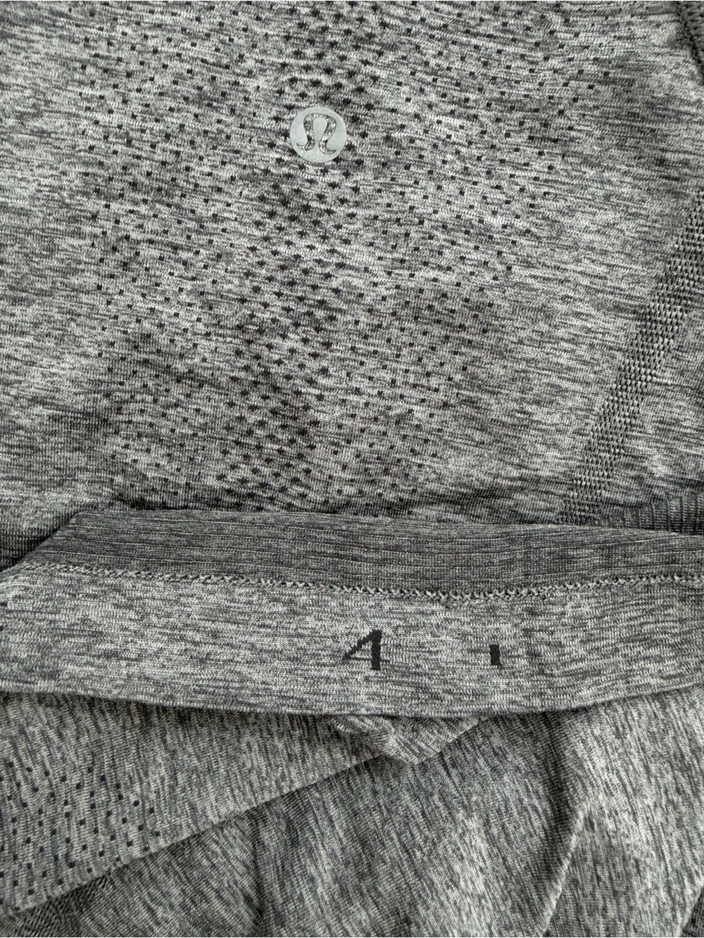 Lululemon swiftly tech short sleeve shirt size 4 - Picture 4 of 4
